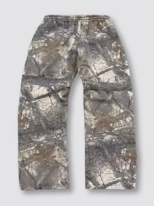 Camo Graphic Baggy Sweatpants